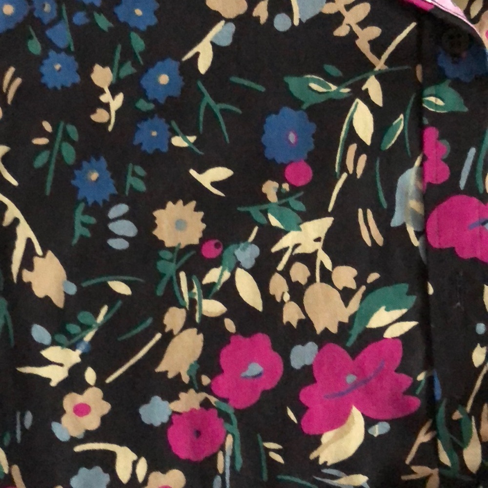 Floral button down - Picture 3 of 3